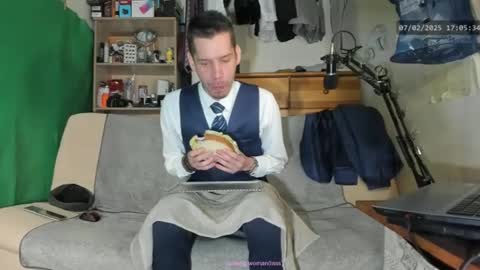 Virg Lszl online show from 02.07.25
