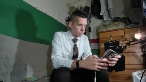 Virg Lszl online show from 11.05.25