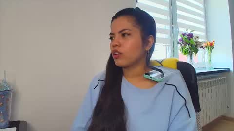 Snapshot of tell_me_goddess chatting on 05.22.26 Amazing SALOME online show from 05.22.26