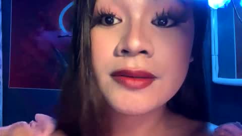 Just call me Tiara online show from 10.04.25