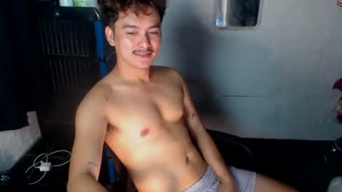 Snapshot of tempting_jon chatting on 04.09.26 tempting_jon online show from 04.09.26