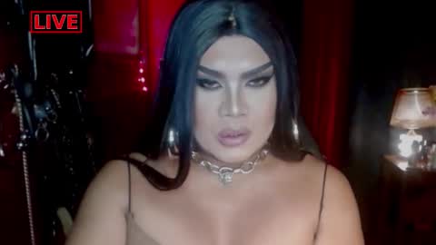 Snapshot of temptress_cocoxxx chatting on 10.25.25 Mistress Coco online show from 10.25.25