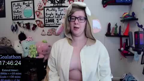 Pixie and Tentacle Overlord online show from 11.20.25