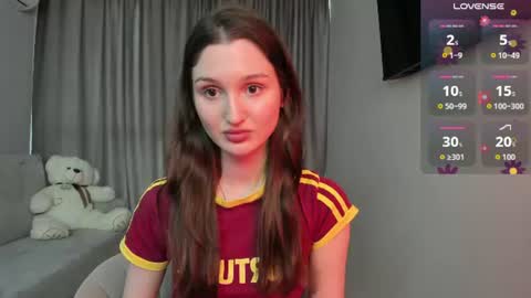 Snapshot of tender_babyyy chatting on 06.28.26 Amina online show from 06.28.26