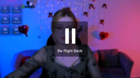 ur Louise online show from 04.15.26