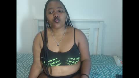 Snapshot of tenderousdoll chatting on 06.22.26 TenderousDoll online show from 06.22.26