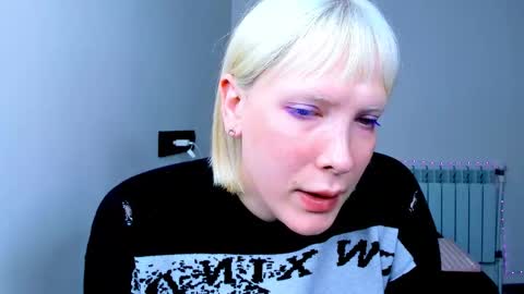 Kira online show from 11.16.25