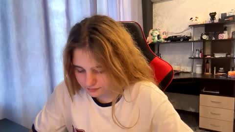 Mira Manson online show from 09.14.25