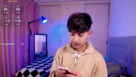 Snapshot of teobrowny_ chatting on 01.18.25 teo brown Independent model online show from 01.18.25