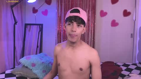 Snapshot of teobrowny_ chatting on 02.22.25 teo brown Independent model online show from 02.22.25