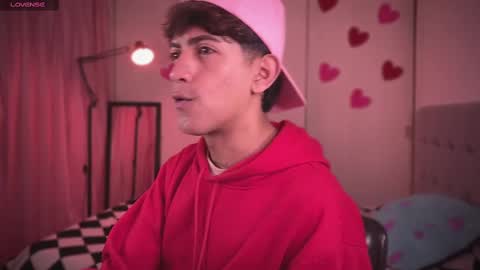 Snapshot of teobrowny_ chatting on 03.04.25 teo brown Independent model online show from 03.04.25