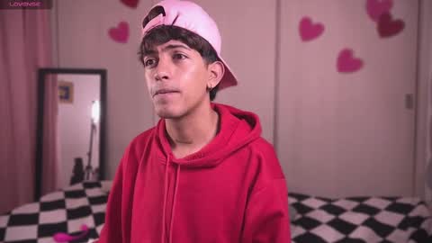 Snapshot of teobrowny_ chatting on 03.05.25 teo brown Independent model online show from 03.05.25