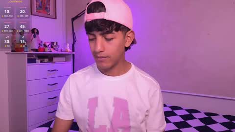 Snapshot of teobrowny_ chatting on 09.11.25 teo brown Independent model online show from 09.11.25