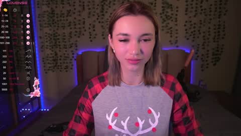 Snapshot of teona_amore chatting on 12.29.24 Teya online show from 12.29.24