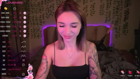 Snapshot of teona_amore chatting on 01.29.25 Teya online show from 01.29.25