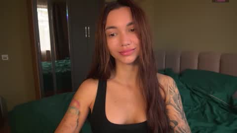 Snapshot of teona_amore chatting on 10.10.25 Teya online show from 10.10.25