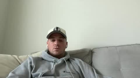 Snapshot of tequilaontherocks chatting on 02.26.26 Tommy Boy online show from 02.26.26