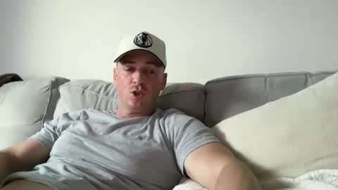 Snapshot of tequilaontherocks chatting on 02.27.26 Tommy Boy online show from 02.27.26