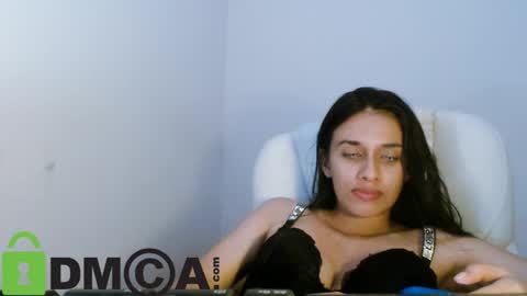 Lisa online show from 04.17.26