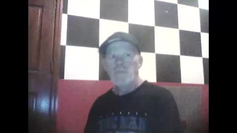 Snapshot of terdy2366 chatting on 11.17.25 terdy2366 online show from 11.17.25