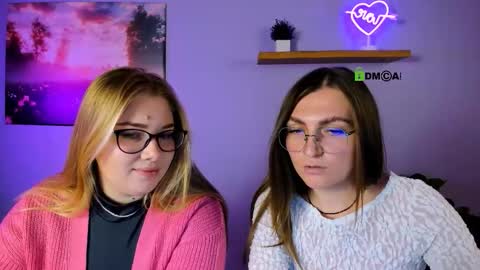 Snapshot of tereza_moon chatting on 10.14.25 Youre Tereza online show from 10.14.25