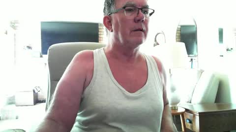 Snapshot of terriscam chatting on 09.17.25 terriscam online show from 09.17.25