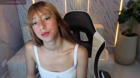 Snapshot of terry_tx chatting on 10.03.25 Online 800 to 1400 online show from 10.03.25