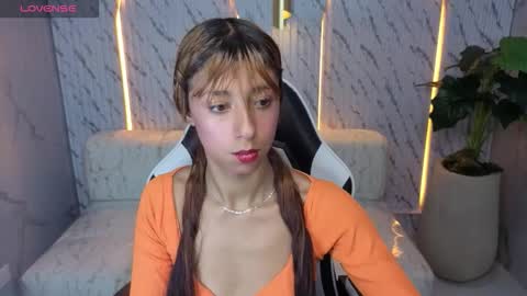 Snapshot of terry_tx chatting on 10.11.25 Online 800 to 1400 online show from 10.11.25