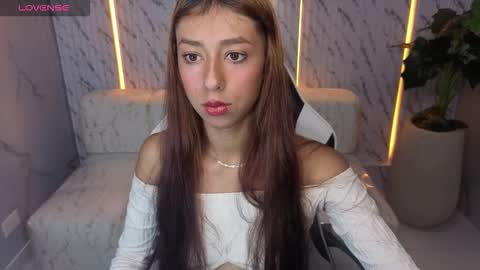 Snapshot of terry_tx chatting on 10.13.25 Online 800 to 1400 online show from 10.13.25