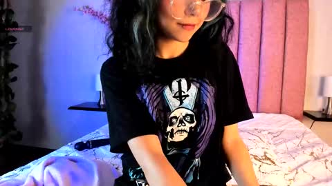 Snapshot of terumikitty chatting on 10.16.25 terumikitty online show from 10.16.25