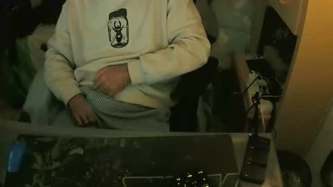 terwosdex online show from 12.15.25