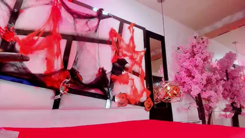  TESSA COOPER1  online show from 10.26.25