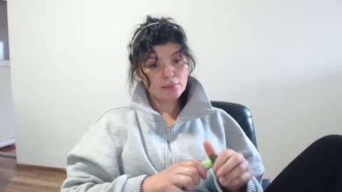 naughty tess online show from 12.27.24