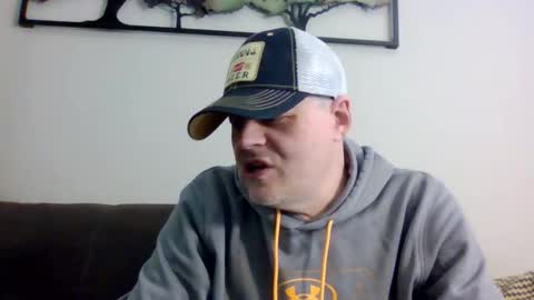 Snapshot of texancigar chatting on 11.29.25 texancigar online show from 11.29.25