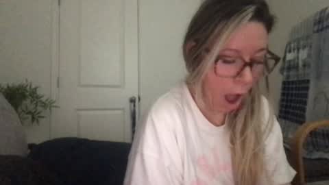 Daphne Summers online show from 12.05.25