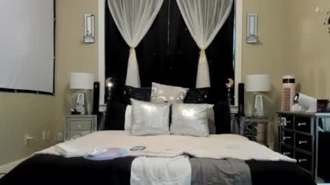 peachy online show from 04.19.26