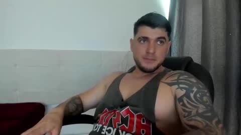 Snapshot of teylor_creed chatting on 11.07.25 teylor creed online show from 11.07.25