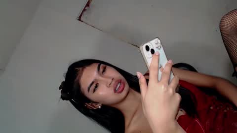 Snapshot of tgirl_luna69 chatting on 01.04.25 Luna online show from 01.04.25