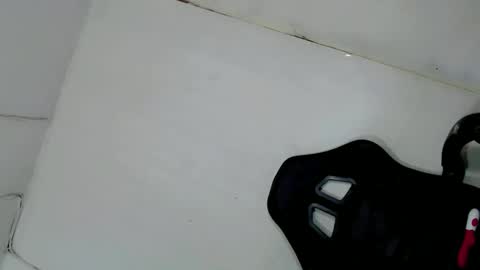 Snapshot of tgirl_luna69 chatting on 02.10.25 Luna online show from 02.10.25