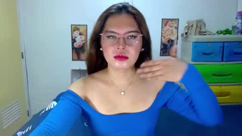 tgirlselena online show from 09.19.25