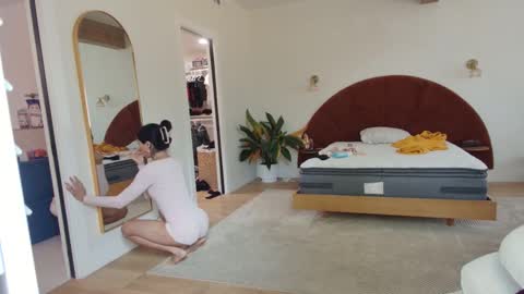 babygirlmami online show from 03.06.26