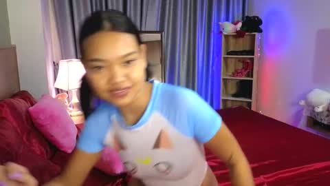 AbbieThai  online show from 11.14.25