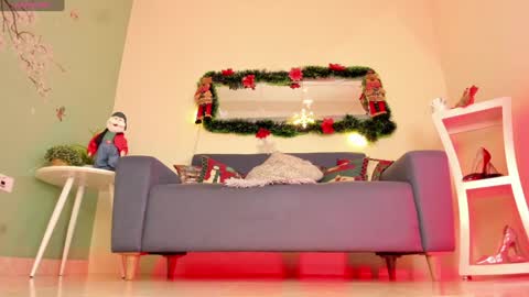 Thais online show from 12.21.24
