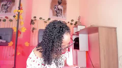 Thais online show from 04.15.26