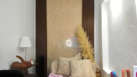 Snapshot of thais_kim chatting on 02.10.26 Sweet Thais online show from 02.10.26