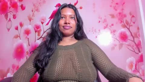 Snapshot of thais_waldrof chatting on 02.08.25 Andreina online show from 02.08.25