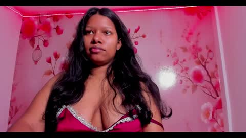 Snapshot of thais_waldrof chatting on 02.26.25 Andreina online show from 02.26.25