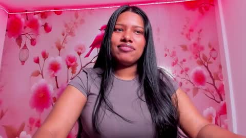 Snapshot of thais_waldrof chatting on 03.02.25 Andreina online show from 03.02.25