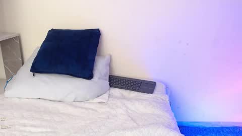 Snapshot of thalia_anderson chatting on 10.01.25 Thalia Anderson online show from 10.01.25