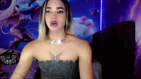 Thalia Girl online show from 02.18.25